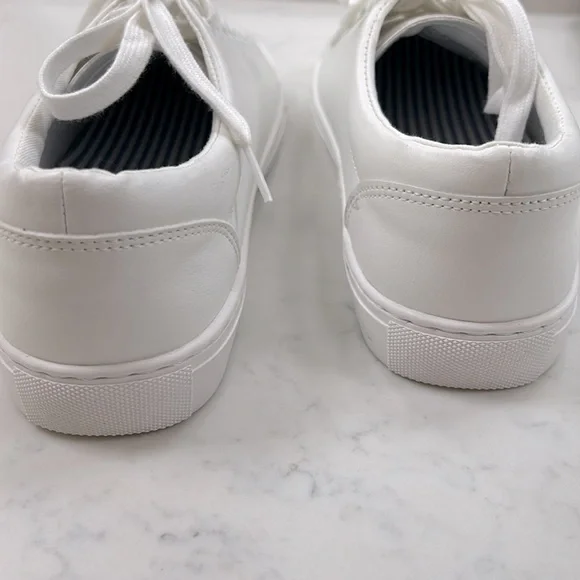 J. CREW Road Trip Sneaker floor sample women’s size 8 - Picture 4 of 9